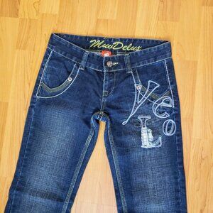 MUV Delux Embroidered Design Straight Jeans 38